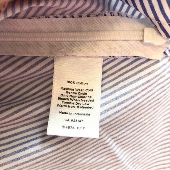 🌈 6/$60, Talbots Striped Shirt, Blue, White, Keyhole, Short Sleeve, Small - Picture 6 of 6